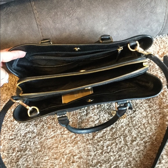 Michael Kors handbag - Picture 2 of 3